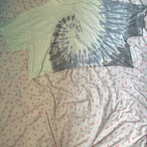 plus size tie dye women's athletic crop top